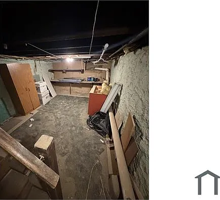663 Summit St — Photo 15