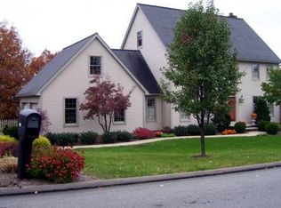 1008 Dawne Dr, Williamsport, PA 17701