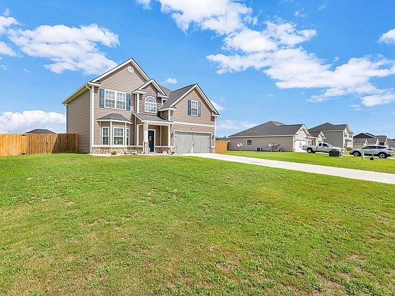 4th image of 45 Labrador Ln NE