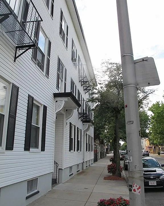 1st image of 82 Hampshire St APT 5