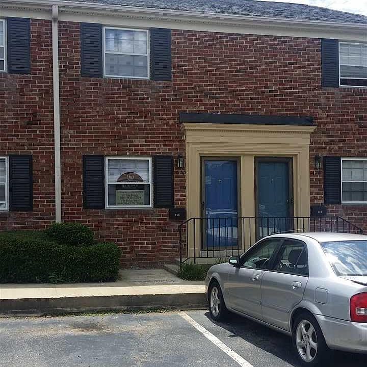 1st image of 2530 E North St APT 11G
