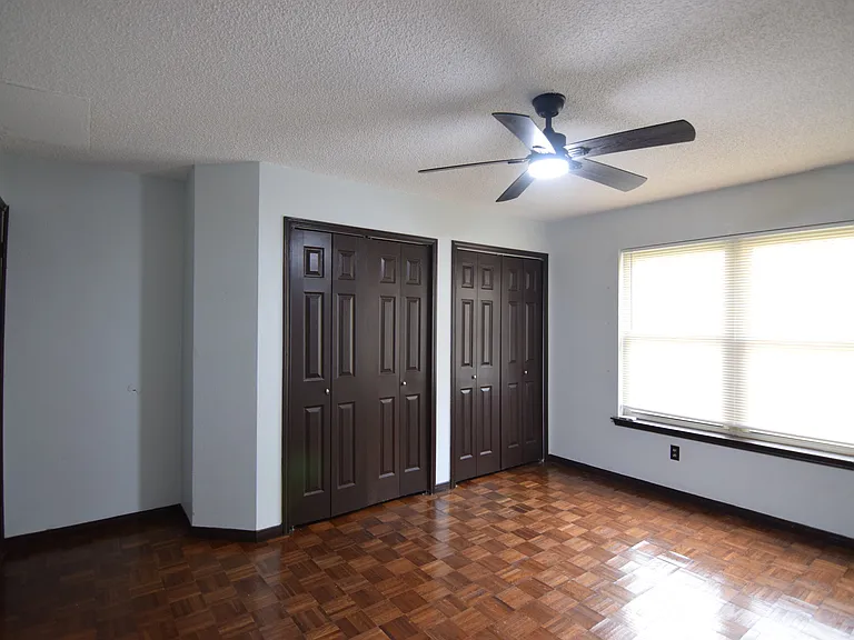 2518 Skyline Dr — Photo 12