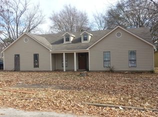 3944 Merrywind Rd, Memphis, TN 38115