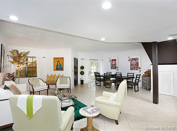 4th image of 609 Almeria Ave APT 102