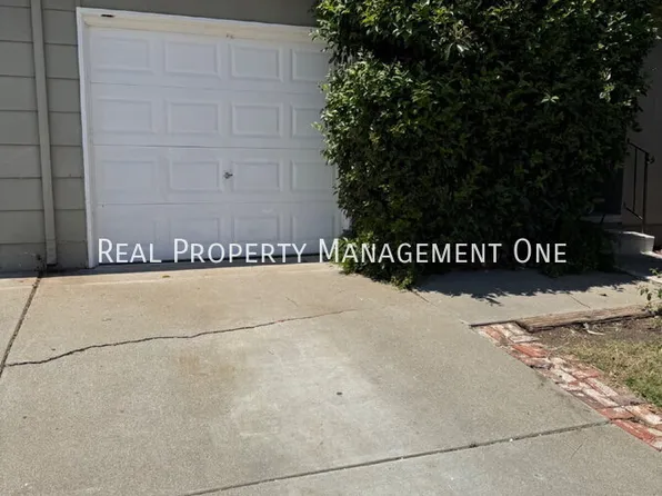 3818 Harbor St, Pittsburg, CA 94565