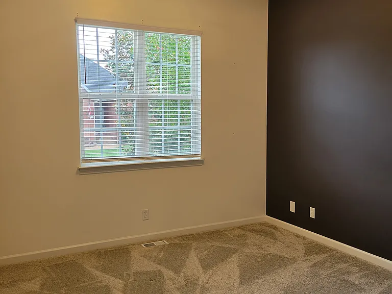 311 Wyoming Dr — Photo 10