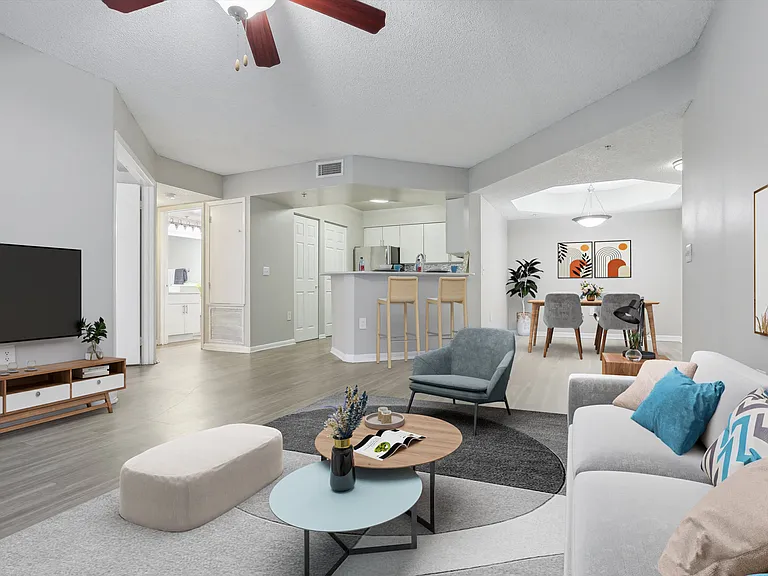 Pembroke Pines Landings Apartments — Photo 1