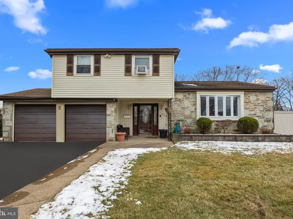 1668 Radburn Rd, Bensalem, PA 19020