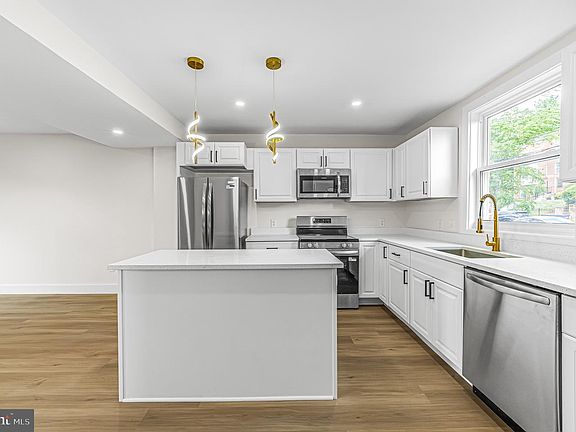 5th image of 157 Wilmington Pl SE