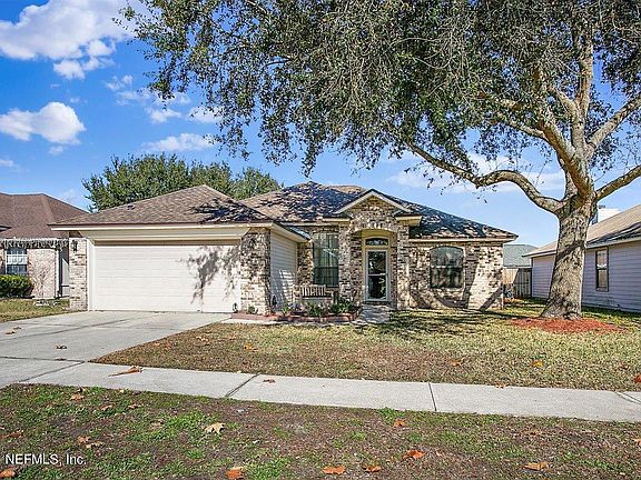 2nd image of 3722 Woodbriar Dr