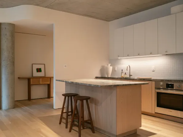 144 Vanderbilt Avenue image 5 of 23