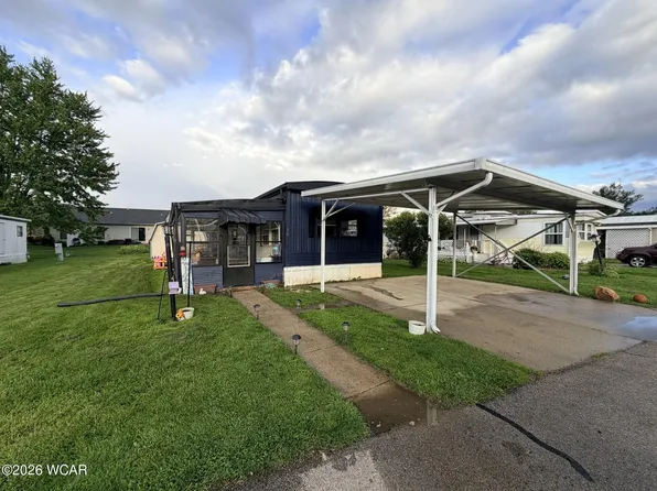 10 S Summerplace Dr, Wapakoneta, OH 45895