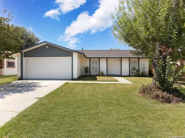 8915 Bowline St, San Antonio, TX 78242