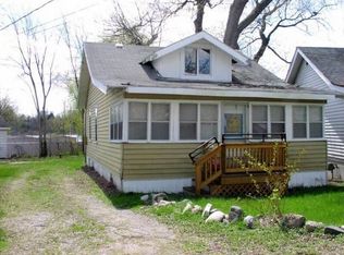 313 Elm Ct, Novi, MI
