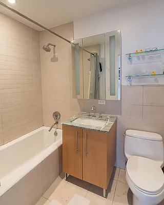 Sold by Azimuth Realty Corp | media 7