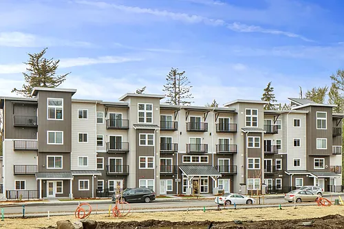 Kingsway Apartments Photo 1 Kingsway Apartments Photo 1