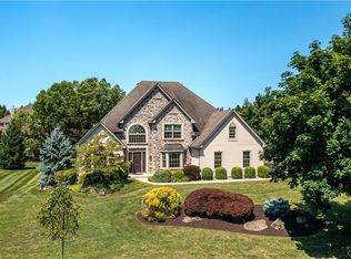 1076 Newgate Dr, Allentown, PA 18103