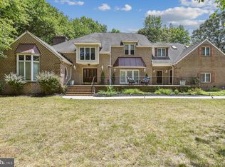 8147 Main Creek Rd, Pasadena, MD 21122