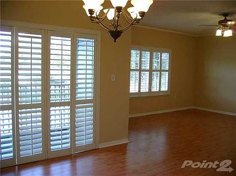 5th image of 8350 Savannah Trace Cir APT 102
