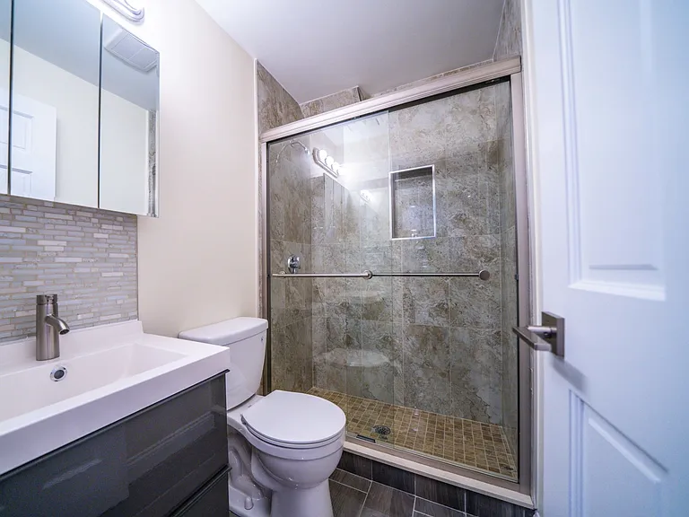 1801 Beacon St #2 — Photo 20