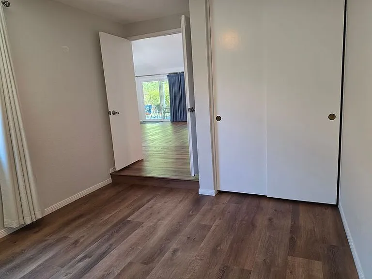27351 Allariz — Photo 26