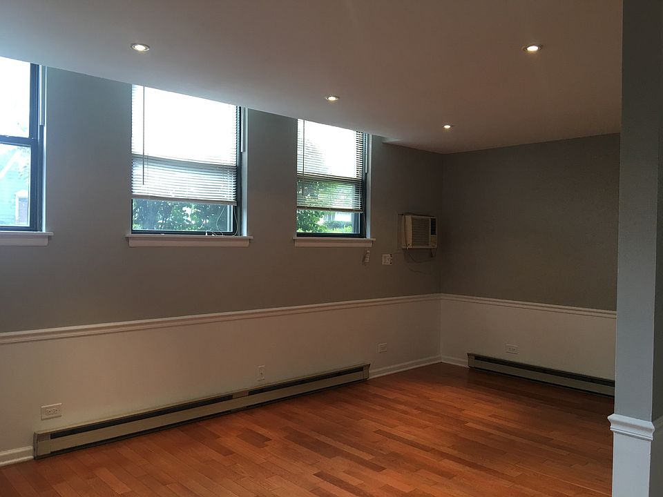 530 E Highland Ave Villa Park IL Zillow