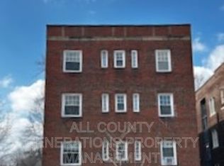 2932 S Moreland Blvd APT 2, Cleveland, OH 44120