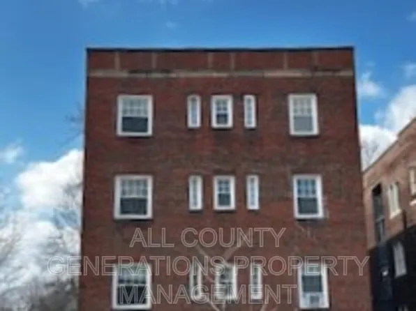 2932 S Moreland Blvd APT 2, Cleveland, OH 44120