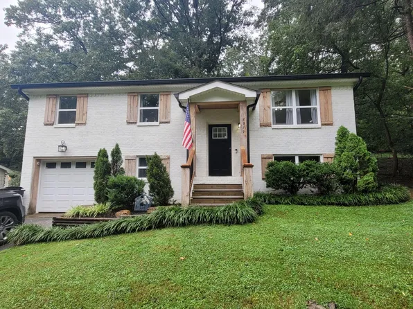 8979 Hale Rd, Hixson, TN 37343