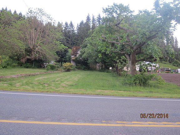 4th image of 18509 Pioneer Way E