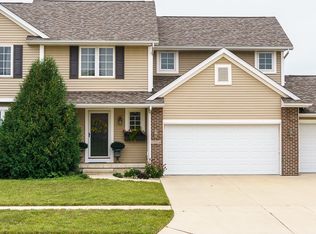 4072 Kinderhook Ln, Marion, IA 52302