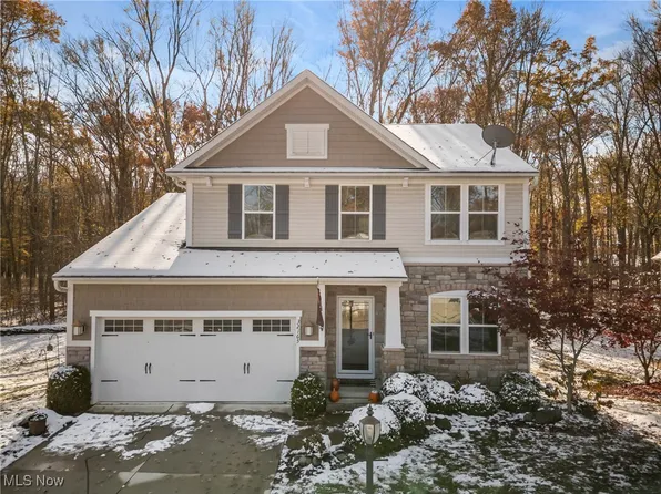 32165 Burnt Timber Trl, North Ridgeville, OH 44039