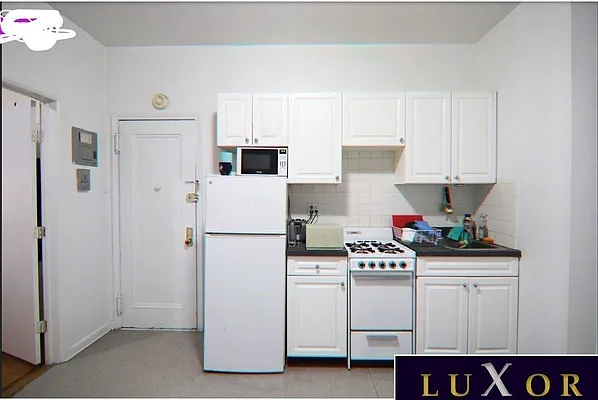Rented by Luxor Homes & Investment Realty | media 30