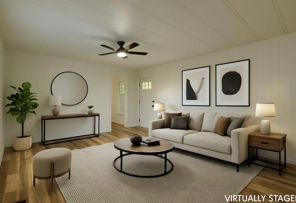 1st image of 305 W Bryant St
