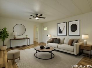 305 W Bryant St, Elm Mott, TX 76640