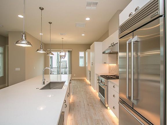 4th image of 3116 N 71st St