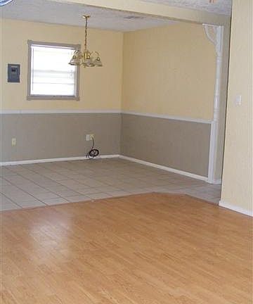 4th image of 4669 NW Ozmun Ave