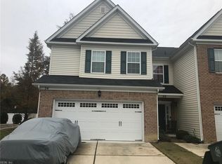 22 Frazier Ct, Hampton, VA 23666