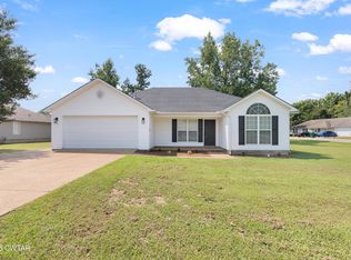 64 Jason Dr, Jackson, TN 38305