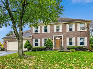 242 Covington Ct, Naperville, IL 60565