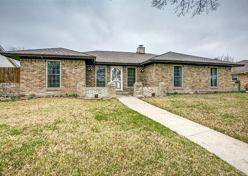 1st image of 2501 Teakwood Ln