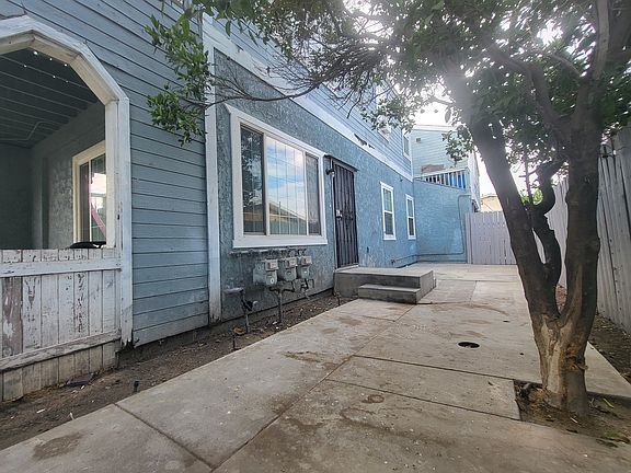2nd image of 7541 Washington Dr APT A