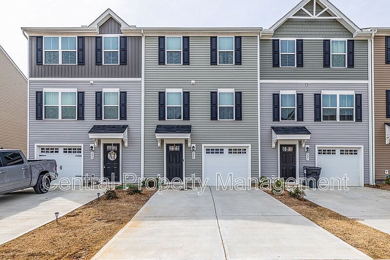 1st image of 225 Coldwater Creek Ct