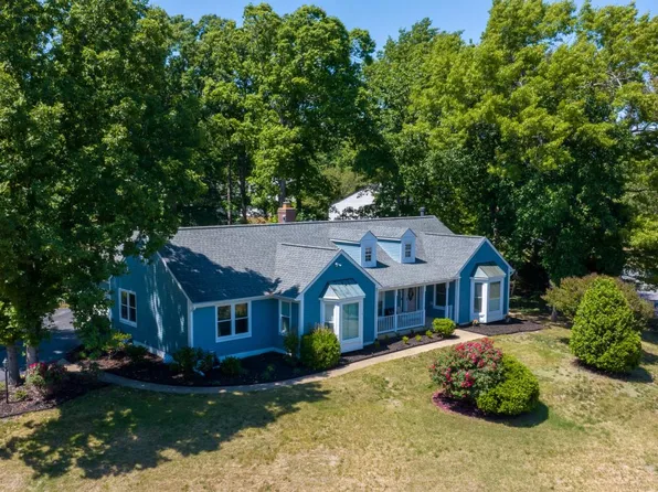 4810 Queensbury Cir, Fredericksburg, VA 22408