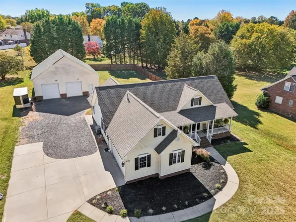495 Gold Knob Rd, Salisbury, NC 28146
