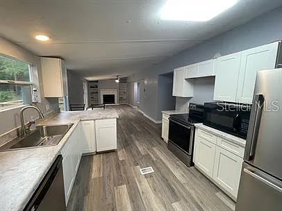 10226 NE 76th Ter — Photo 9