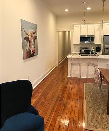 3rd image of 5216 Magazine St