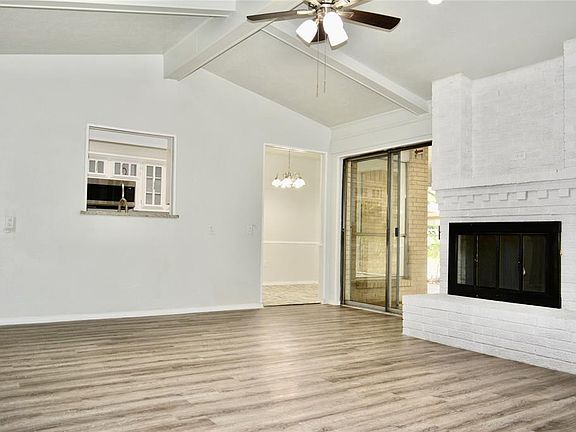 4th image of 1137 Joanna Cir