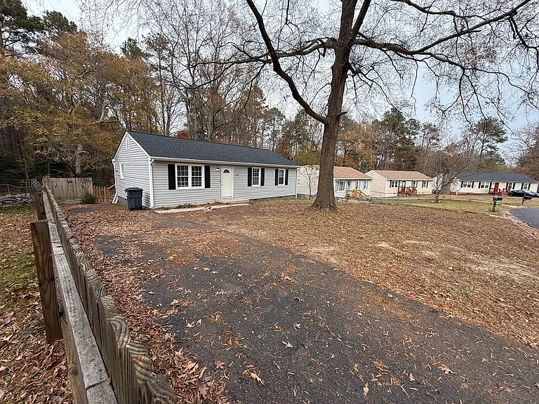 15705 Gary Ave — Photo 26