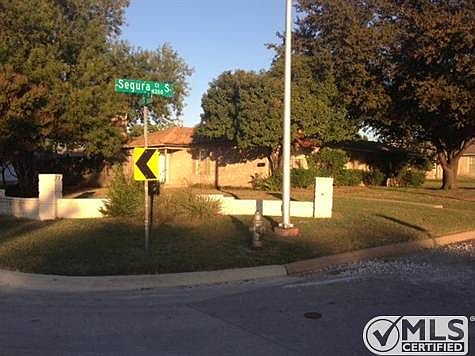 2nd image of 4326 Segura Ct S